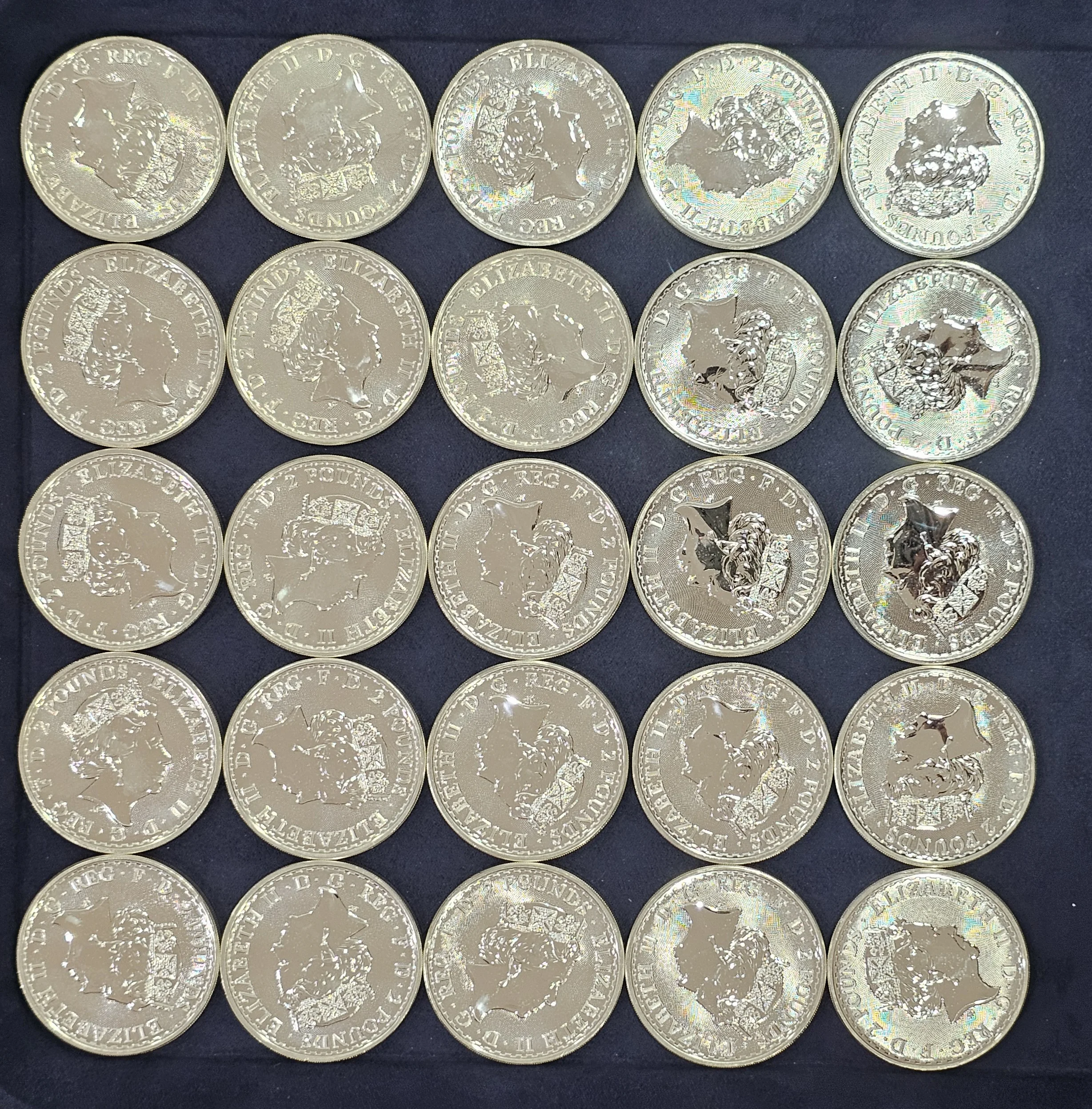 1oz UK Britannia Silver Coin (Tube of 25) image 3